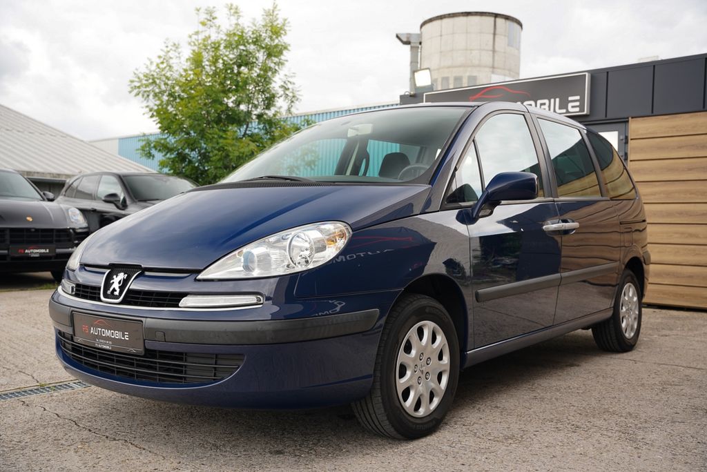 Peugeot 807