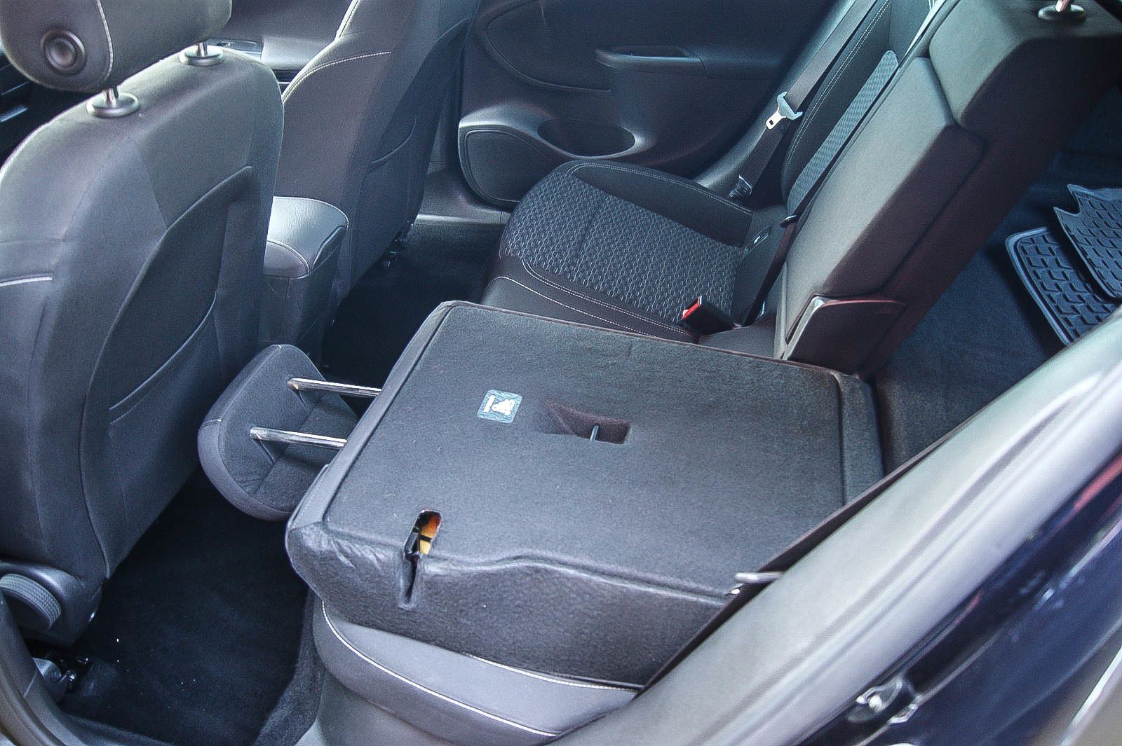 Fahrzeugabbildung Opel Astra K Sports Tourer 14 Dynamic NAVI 900 KAMERA