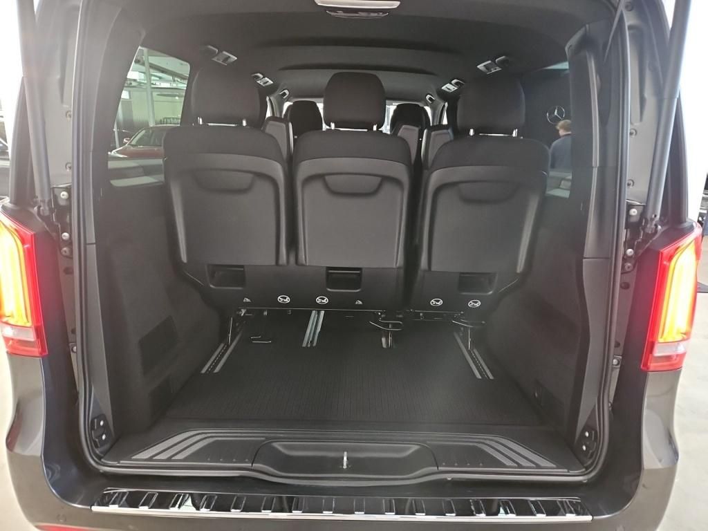 Fahrzeugabbildung Mercedes-Benz V 300 ED lang AMG 7 Sitze MBUX 2,5tAHK EASY-Pack