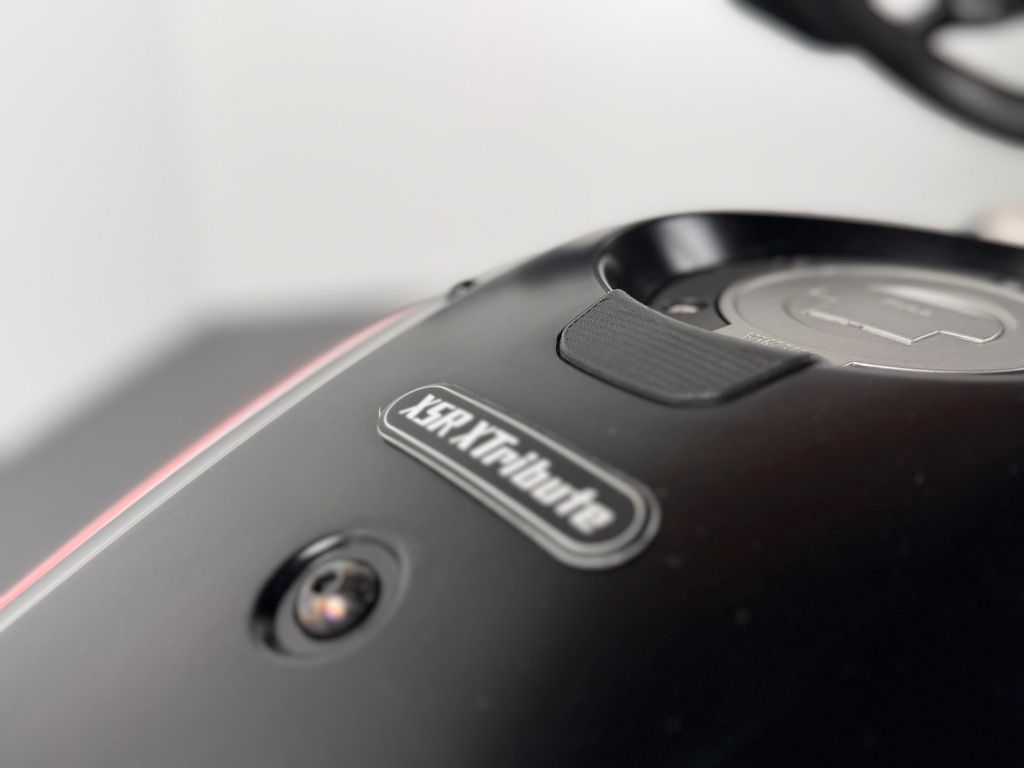 Fahrzeugabbildung Yamaha XSR 700 XTRIBUTE *TOP-ZUSTAND *AKRAPOVIC
