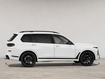 BMW X7 M60 - 8