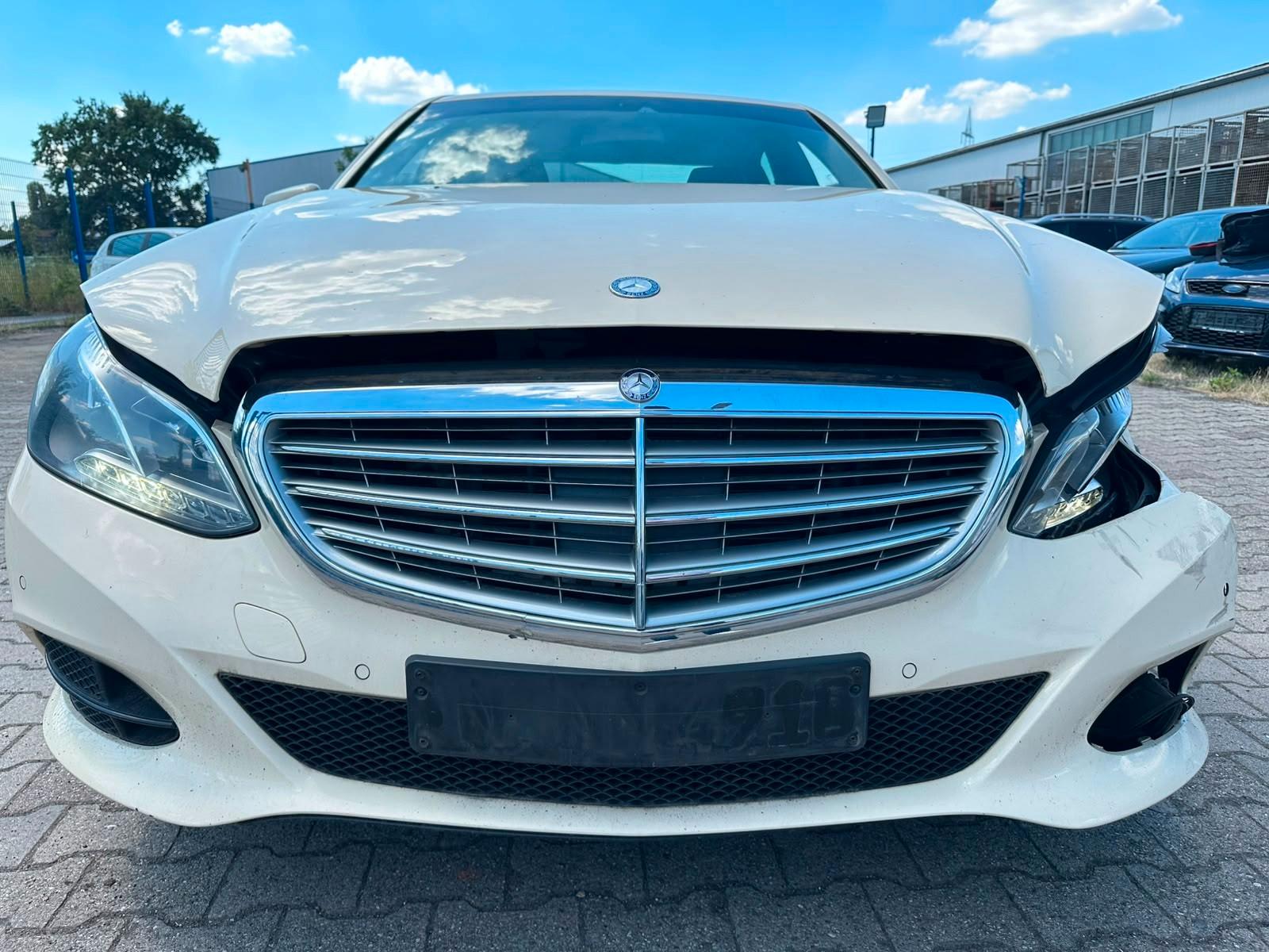 Mercedes-Benz E 200 E Limousine E 200 BlueTec Taxi