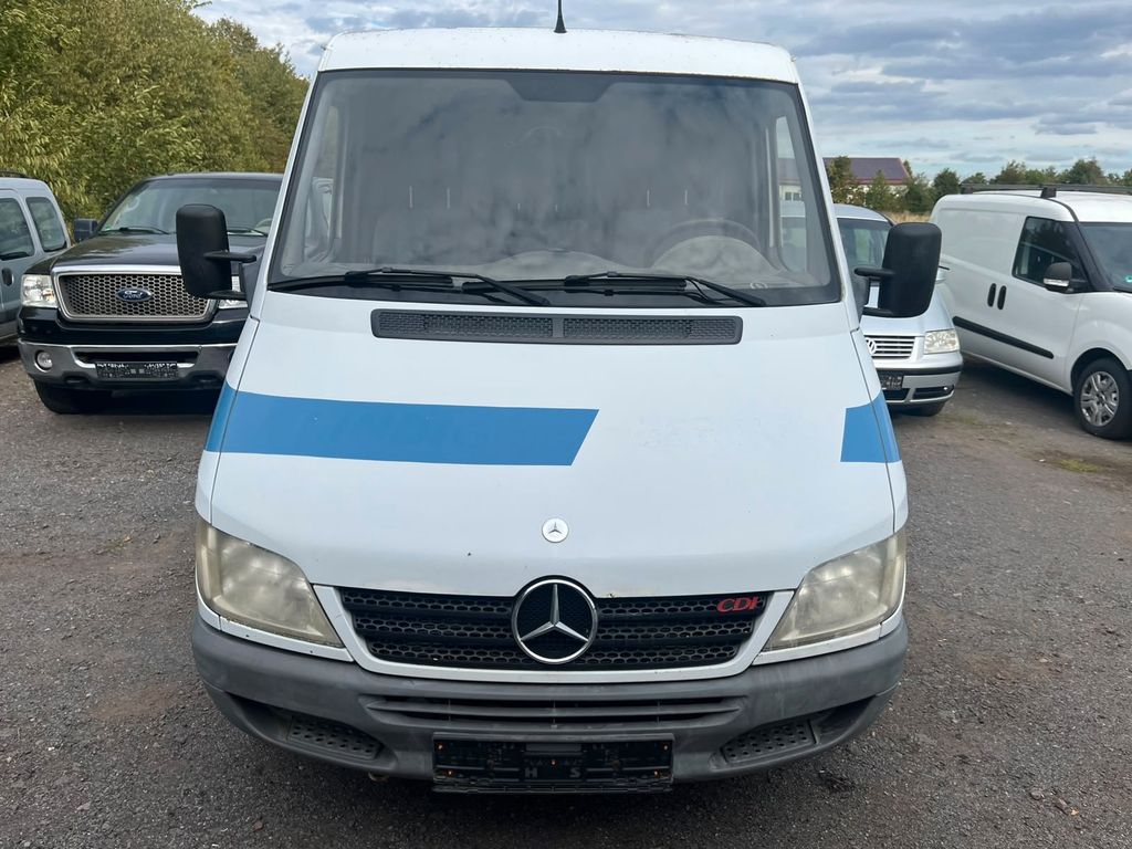 Mercedes-Benz Sprinter 211 CDI 2-Hand - Bild 3
