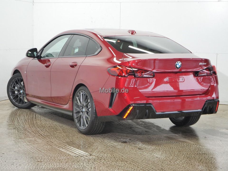 BMW 220 Gran Coupé - Bild 3