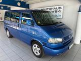 Volkswagen T4 MultivanII Atlantis 2.Hd.Historie GuteNacht - blaue Volkswagen T4 Multivan