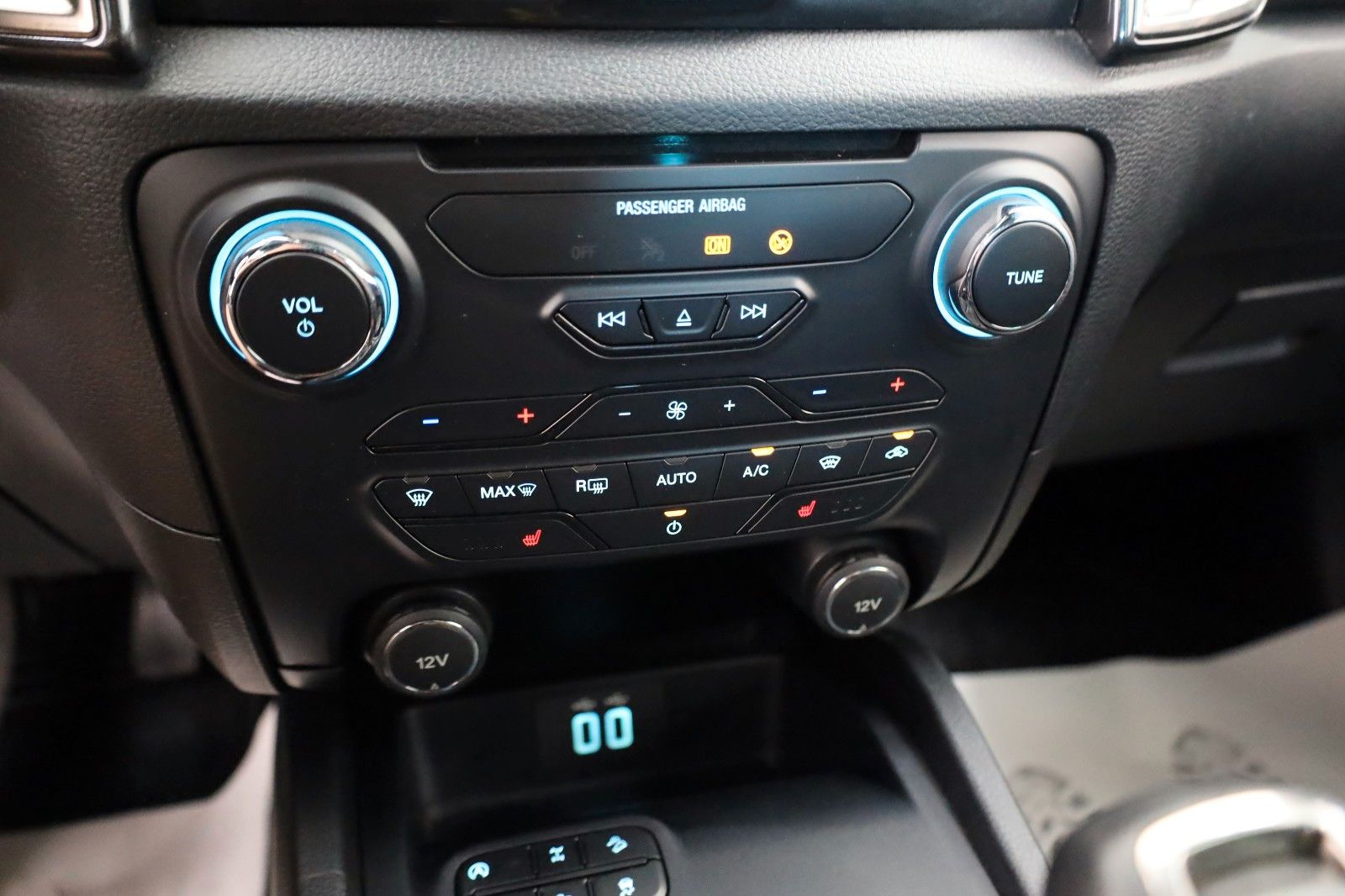 Fahrzeugabbildung Ford Ranger Wildtrak ,Leder,Navi,ACC,Kamera,Rollo el.