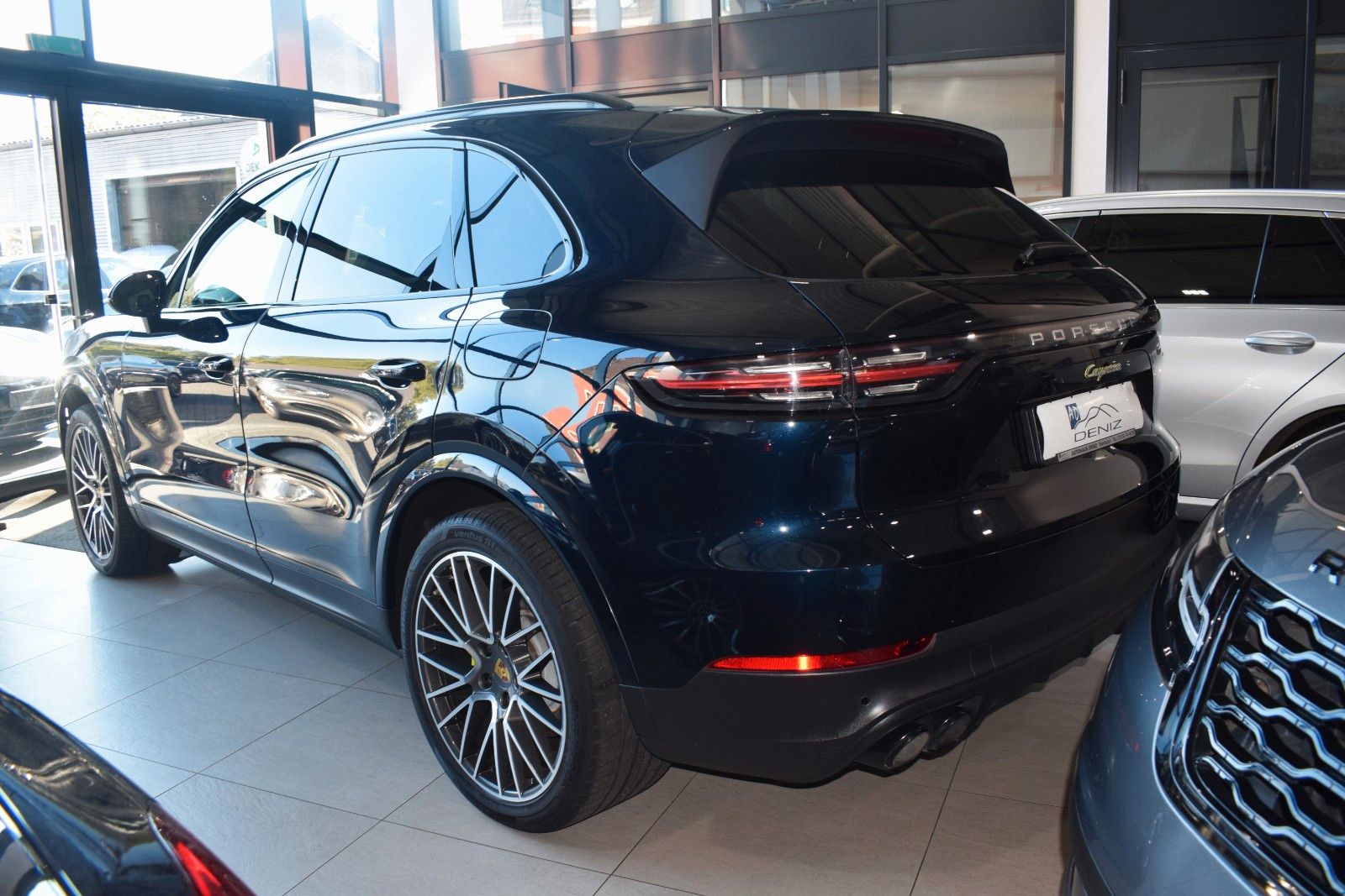 Porsche Cayenne E-Hybrid Panorama Head UP 21 RS foto 3