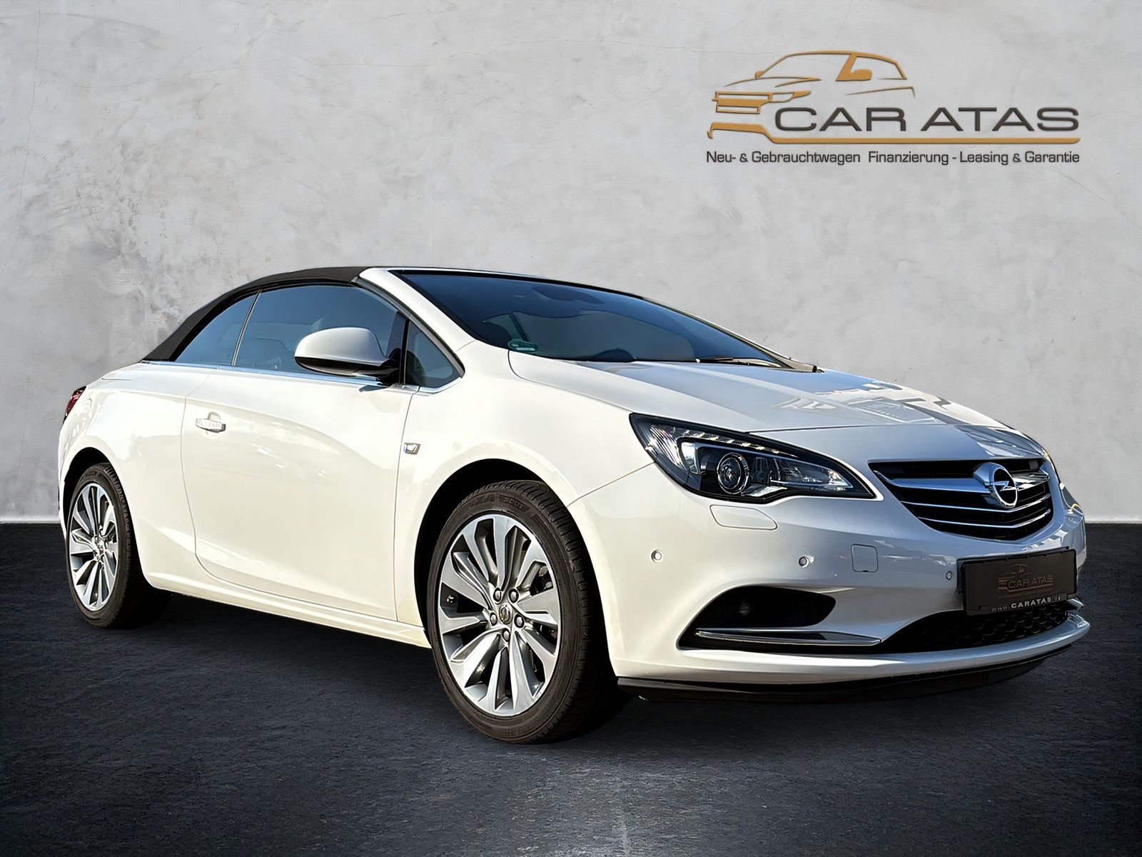 Fahrzeugabbildung Opel Cascada 1.4i INNOVATION NAVI LEDER XENON RF KAM