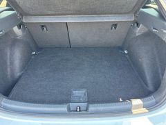 VW Taigo 1.5TSI R-Line DSG Black IQ.Drive beats Nav VW Taigo 1.5TSI R-Line DSG Black IQ.Drive beats Nav