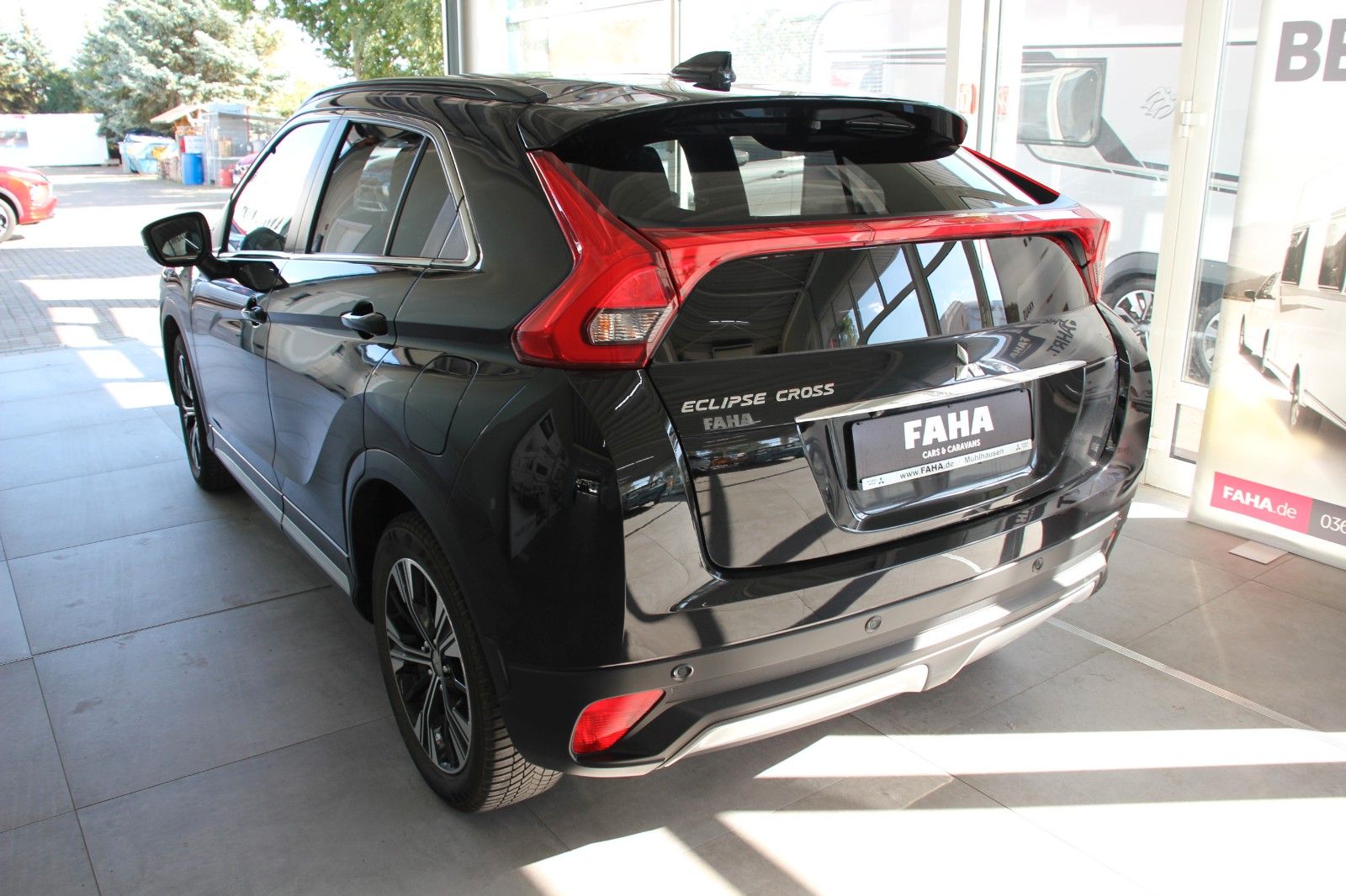 Fahrzeugabbildung Mitsubishi Eclipse Cross Top 2WD CVT