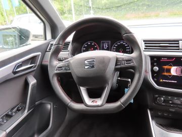 Fotografie des Seat Arona FR 6-G 81kw AHK Navi Climatronic ALU `18