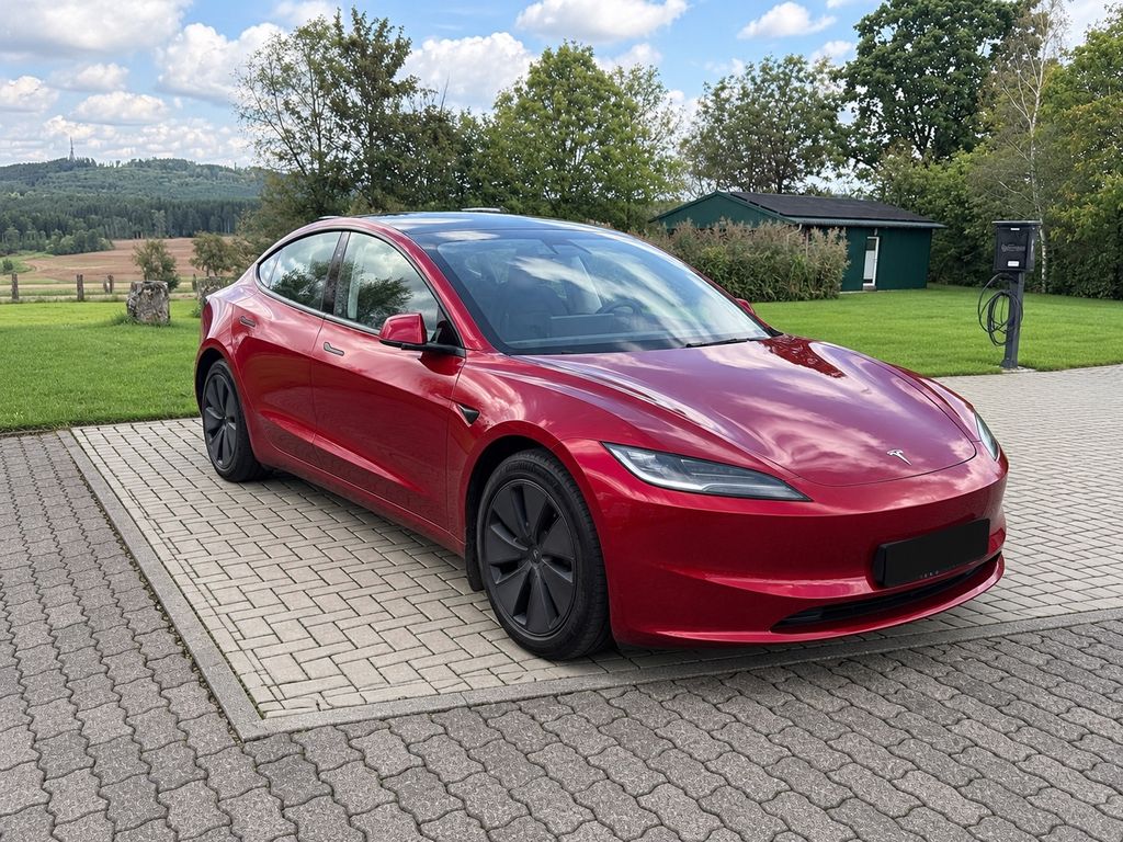 Image of Tesla Model 3