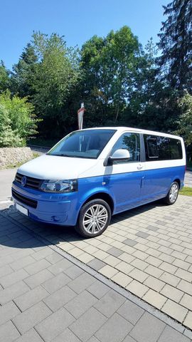 Volkswagen VW T5 Transporter mit Camperausbau