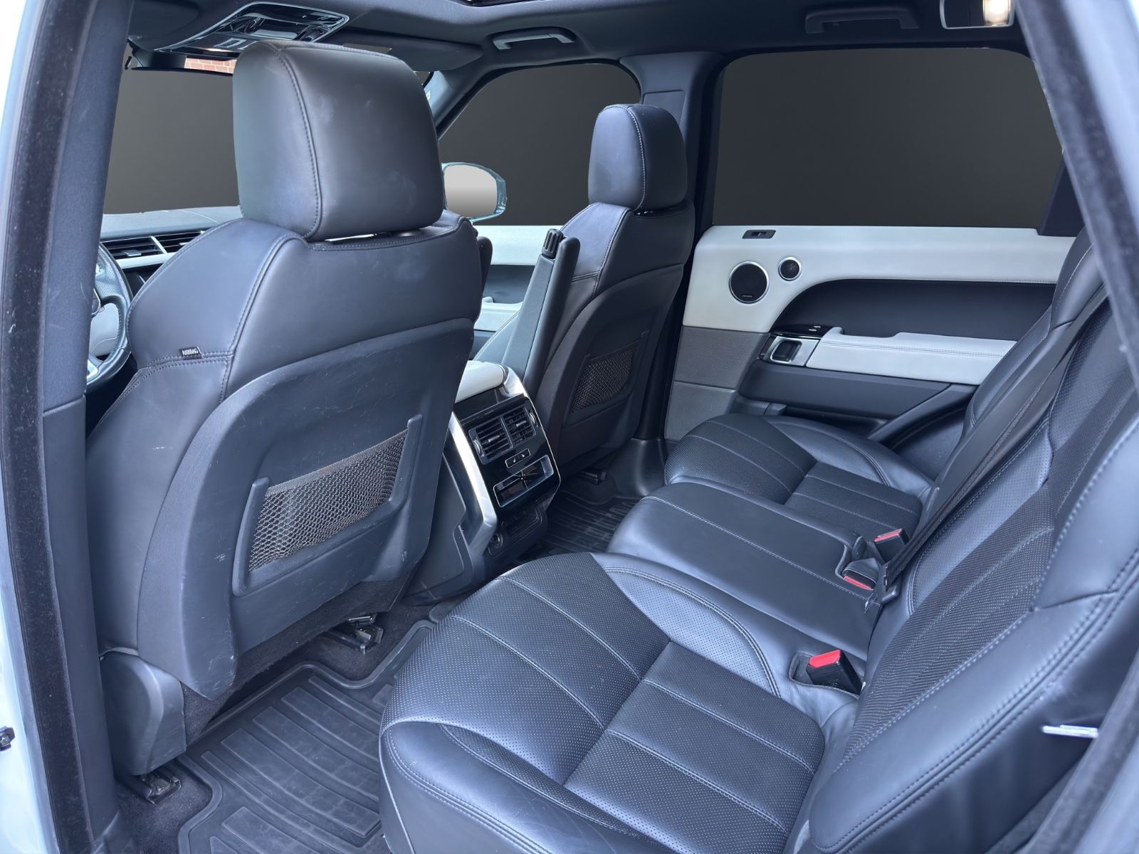 Fahrzeugabbildung Land Rover Range Rover Sport HSE Dynamic*2.Hand*PANO*TÜV*