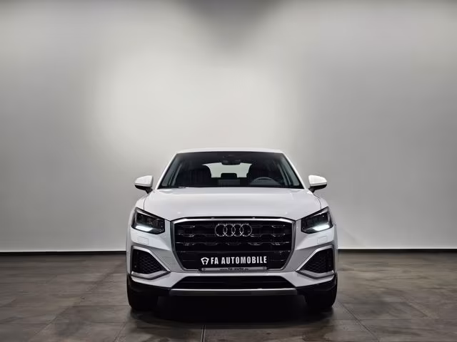 Audi Q2 35 TFSI Virtual Kamera StandheizungSportsitze