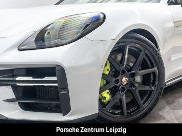 Porsche Panamera - 8
