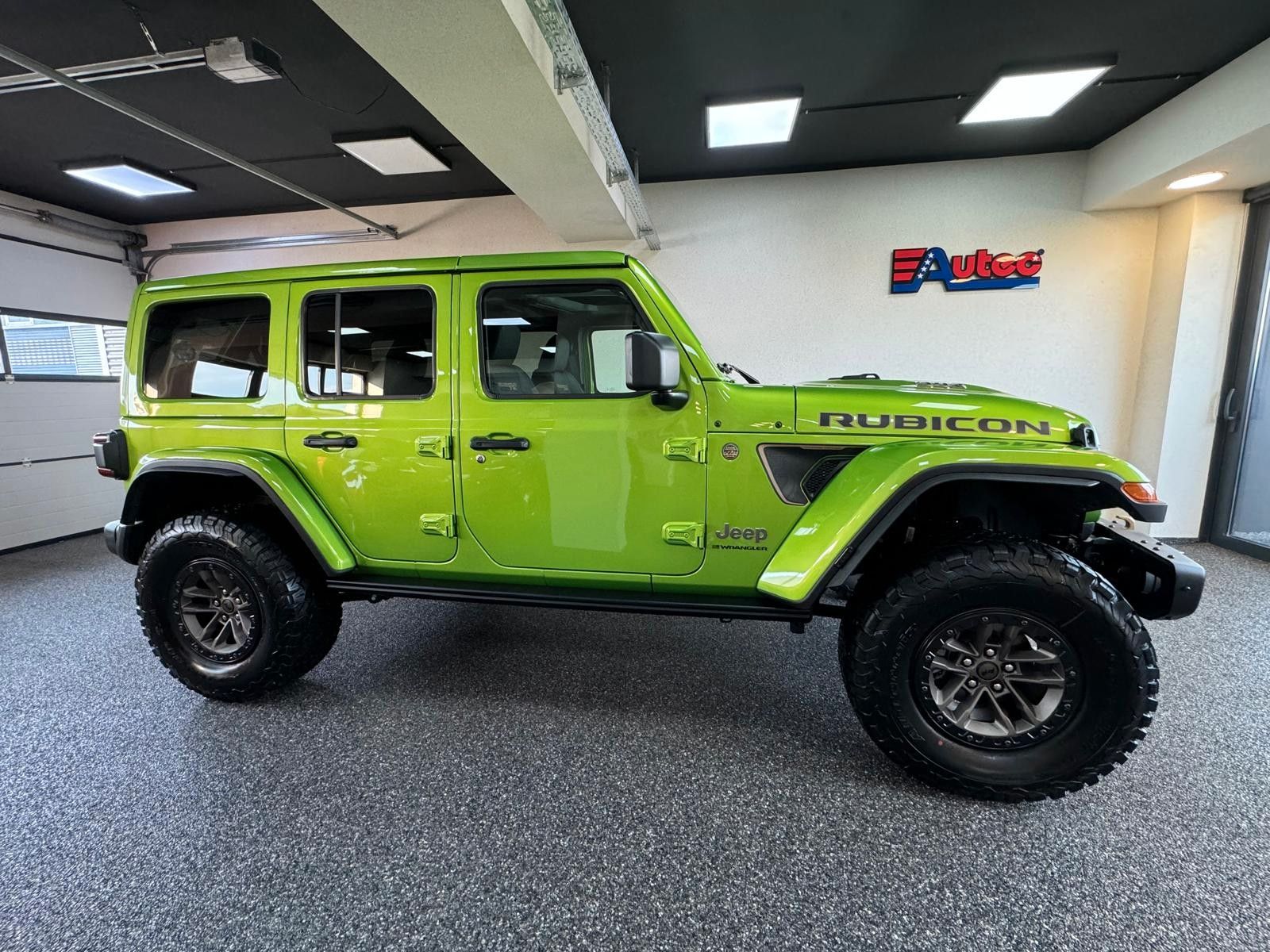 Fahrzeugabbildung Jeep 392 FINAL EDITION 6.4L-V8-WINDE-AHK 3.5To.