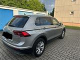 Volkswagen Tiguan 2.0 TDI DSG Highline 4Motion Standheizung - VW Tiguan Gebrauchtwagen in Nürnberg