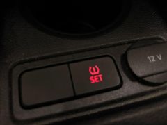 VW up! take up! RADIO ISOFIX RDKS