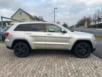 Jeep Grand Cherokee - 4