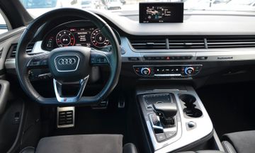 Audi Q7 - 8