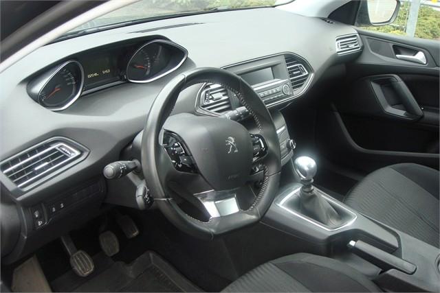 Peugeot 308 BlueHDi * 1.Hand - Euro 6 - Top ! *