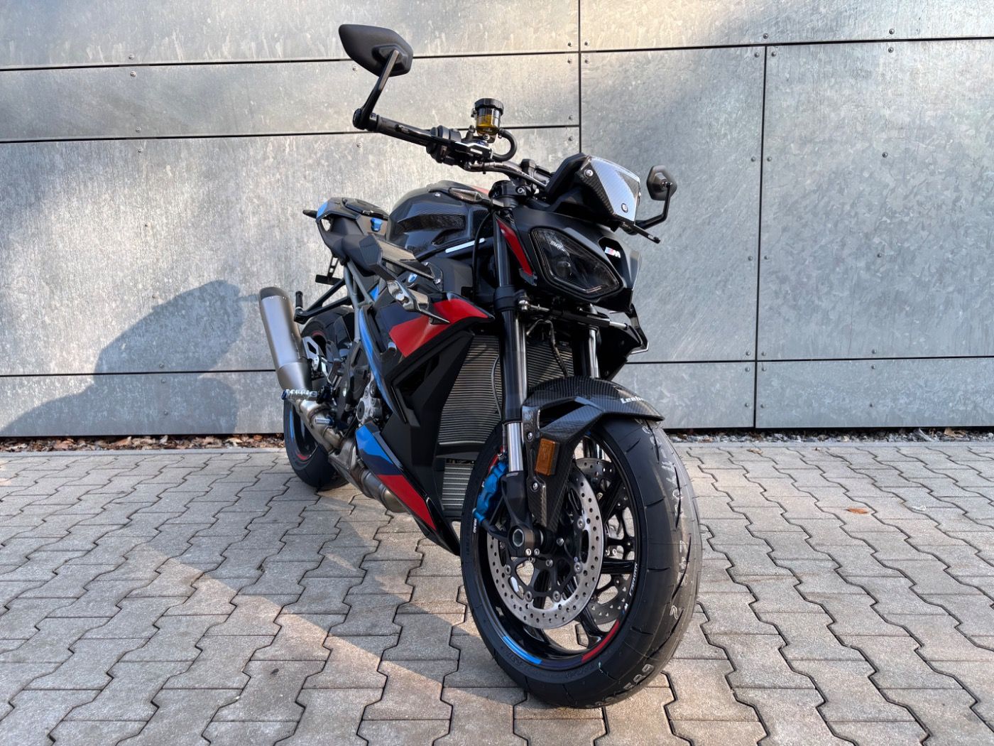 Fahrzeugabbildung BMW M 1000 R M Competition Paket