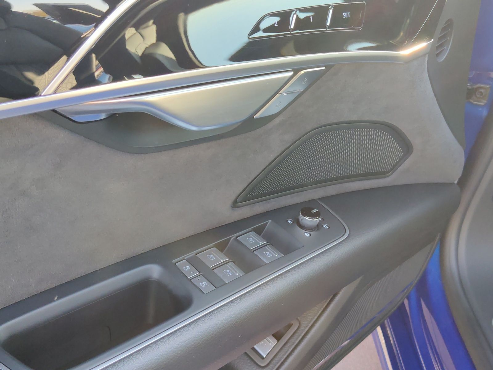 Audi A8 - Bild 15