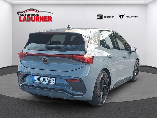 Born 150 kW Navi Digitales Cockpit, LED,ACC,PDC