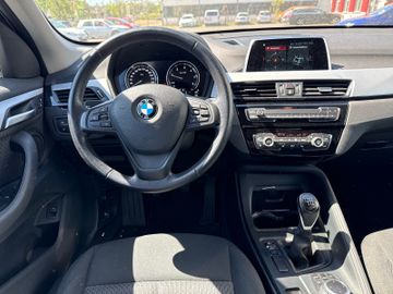 BMW X1 sDrive 18 d Advantage+LED+SHZ+AHK+Navi+Garant
