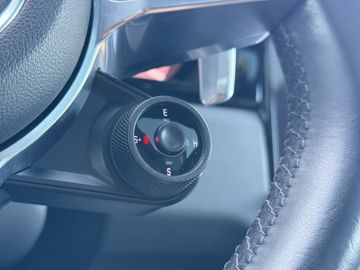 Porsche Cayenne Coupe E-Hybrid*SPORT-CHRONO*APPLE*PANO