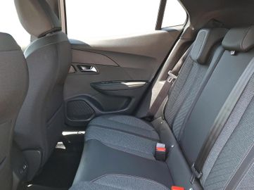 Peugeot 2008 - 8