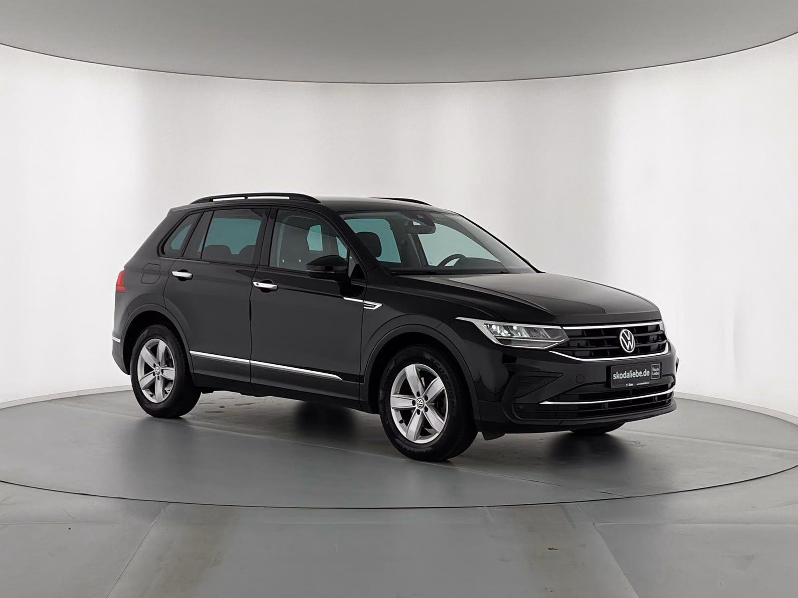 Volkswagen Tiguan LIFE 1.5 TSI DSG NAVIGATION+SCHECKHEFT, миниатюра 4