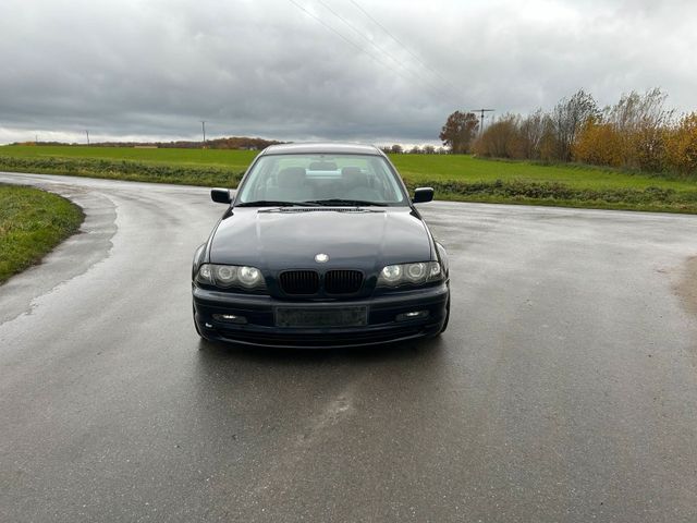 BMW 320i e46