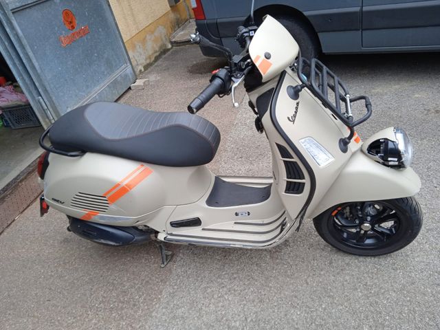 Vespa 300 GTS *ABS*