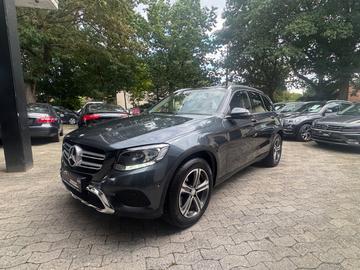 صورة 1 لـ 2015 Mercedes-BENZ GLC