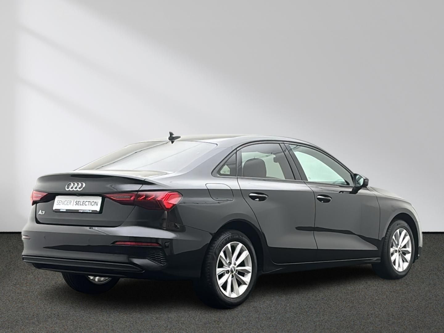 Audi A3 Limo 30 TDI S tronic LED HUD ACC Sitzhzg.Navi imagem 3