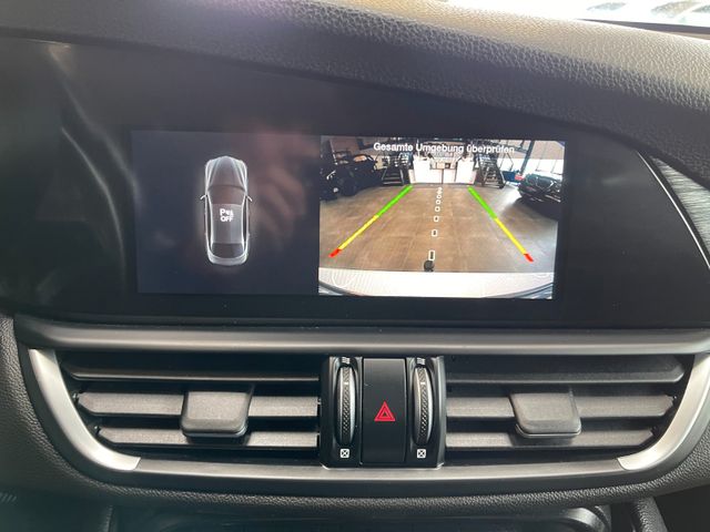 Alfa Romeo Giulia 2,2 JTDM Executive *BI-XENON*ACC*AHK*LED*