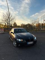 BMW e93 335i Dkg N54 - BMW 335 aus 2009: 335d