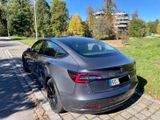 Tesla Model 3 Allradantrieb mit Dualmotor Performa... - Tesla Model 3 von privat