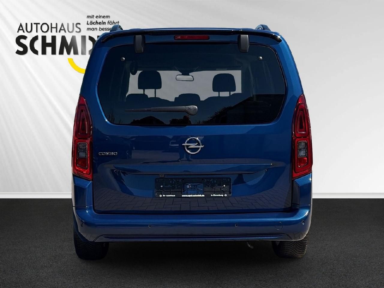 Fahrzeugabbildung Opel Combo Life 1,2 Ultimate Automatik