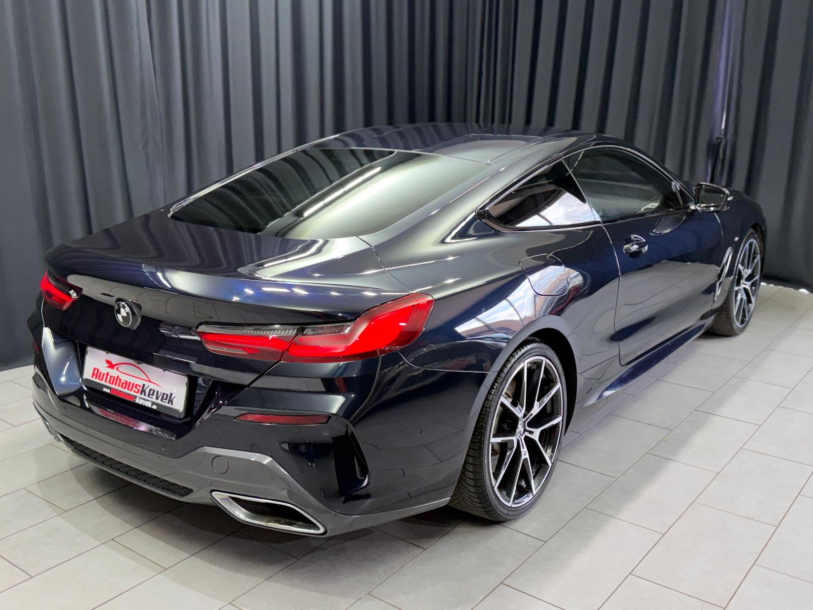 Fahrzeugabbildung BMW 840i xDrive M Sport|INDIVIDUAL|LASER|360|HUD