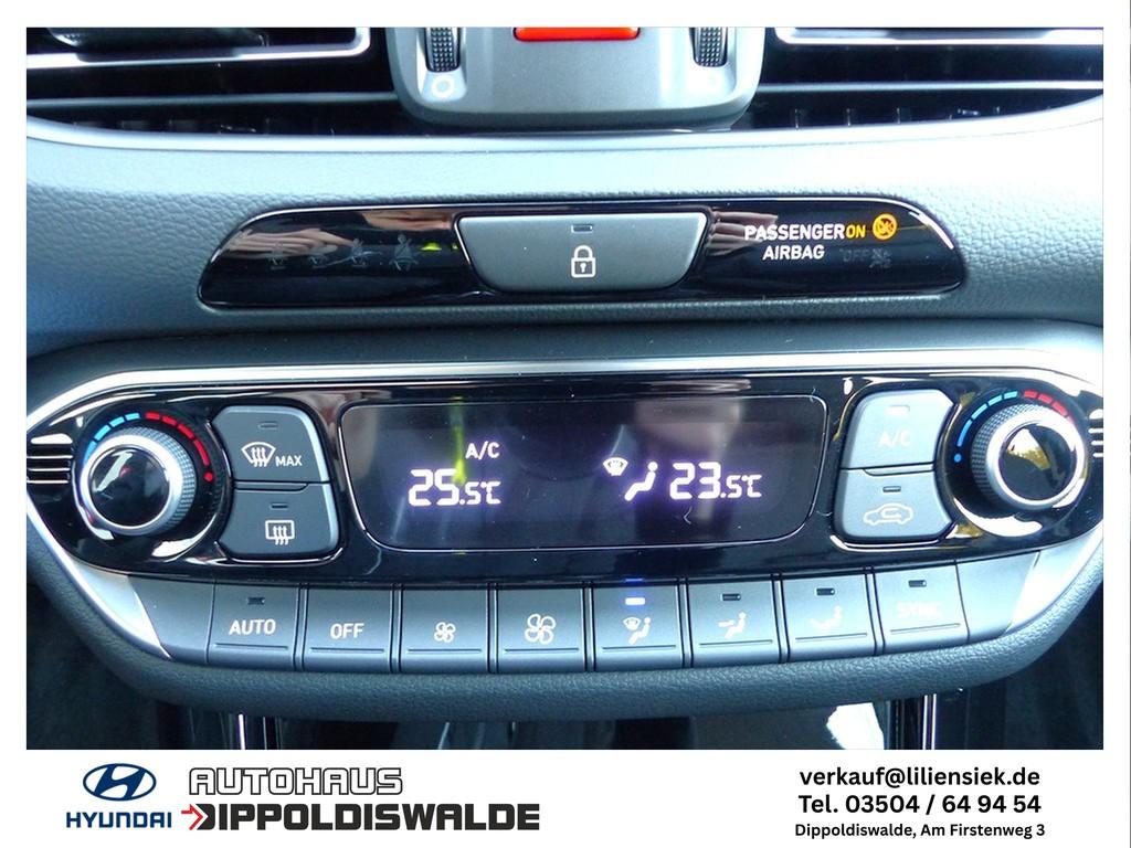 Hyundai i30 1.0 T-GDi Advantage LED, PDC, Navi
