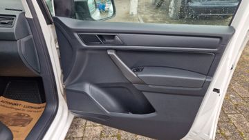 Volkswagen Caddy - 12