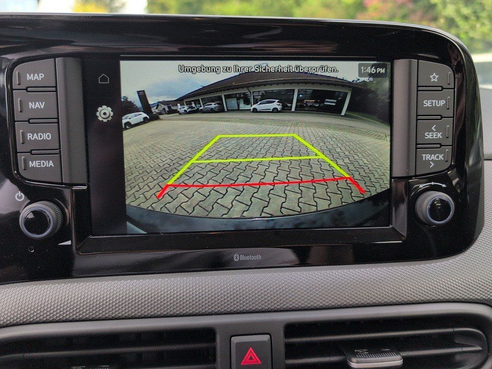 Fahrzeugabbildung Hyundai i10 1.0 (FL) TREND AUT++NAVI++KLIMA++CARPLAY++BT