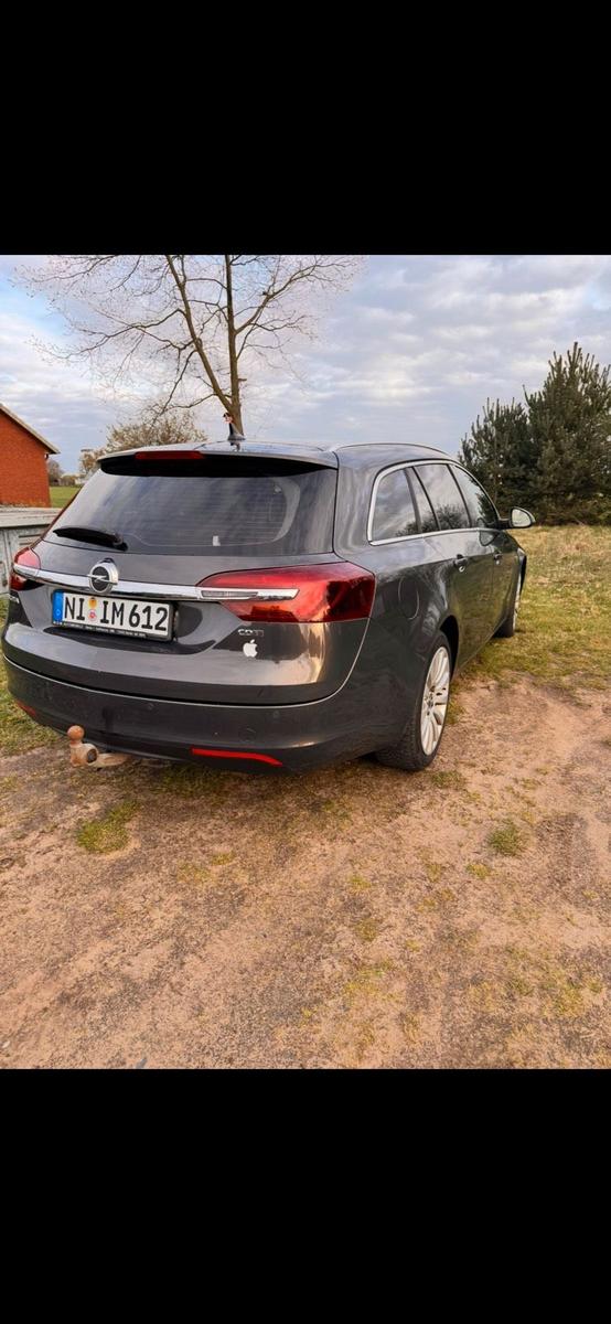 Opel Insignia 2014 — interior