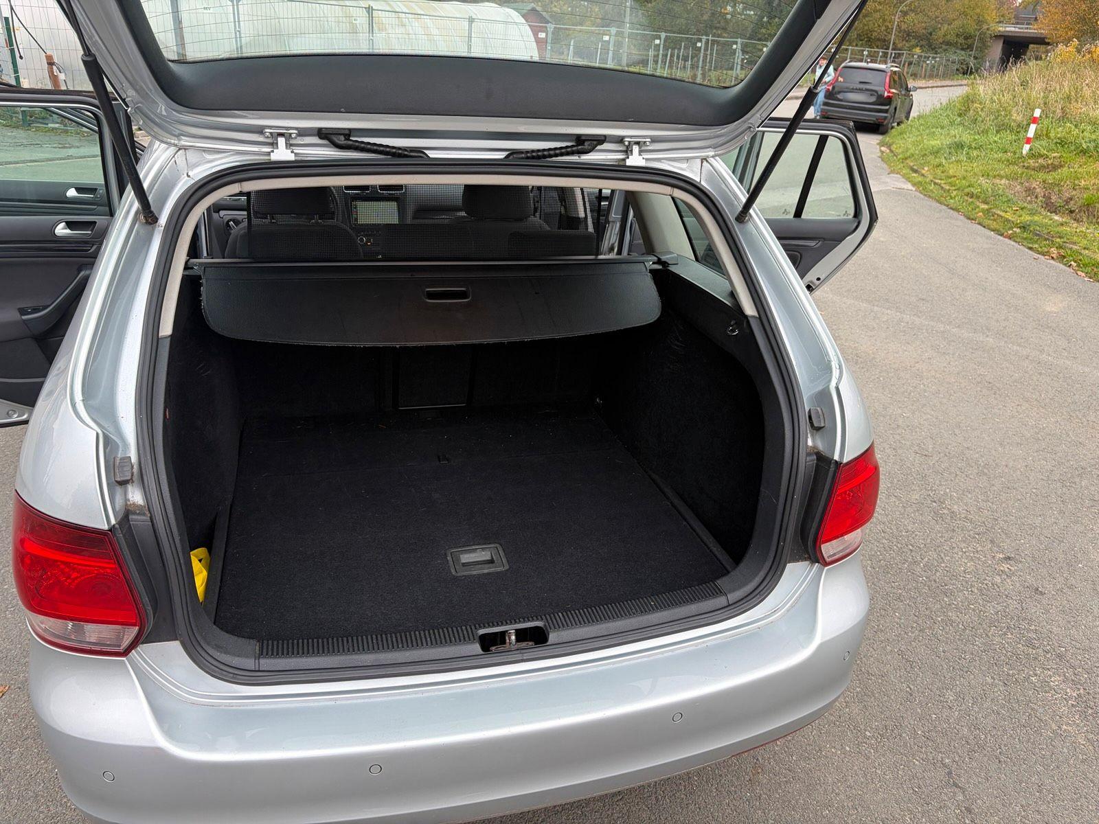 Volkswagen Golf 2010 — photo 9