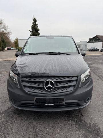 Mercedes-Benz Vito Kasten 111 CDI FWD lang Kamera 3 Sitze