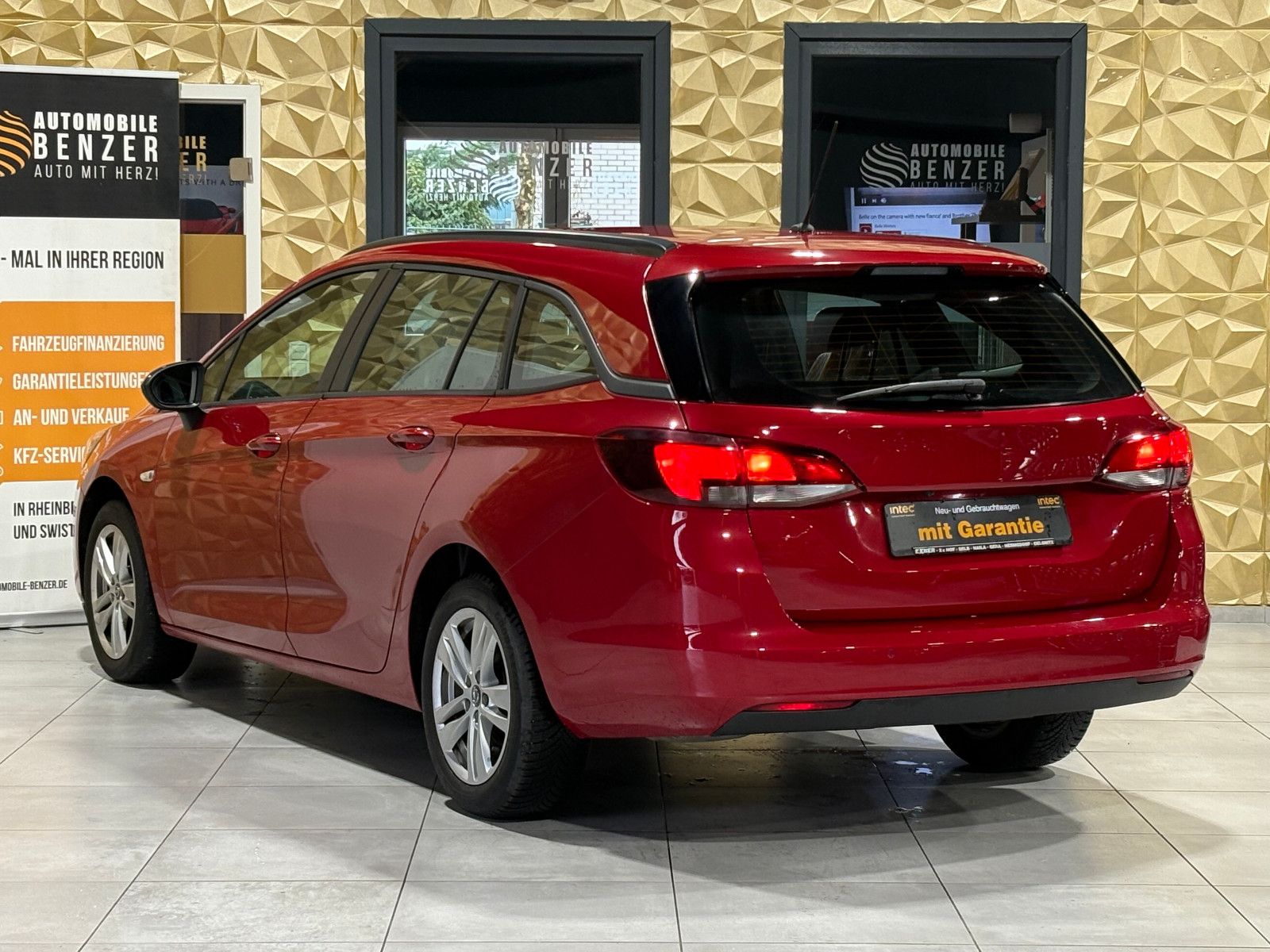 Fahrzeugabbildung Opel Astra K Sports Tourer Edition/APPLE-CAR/SHZ/KLIM