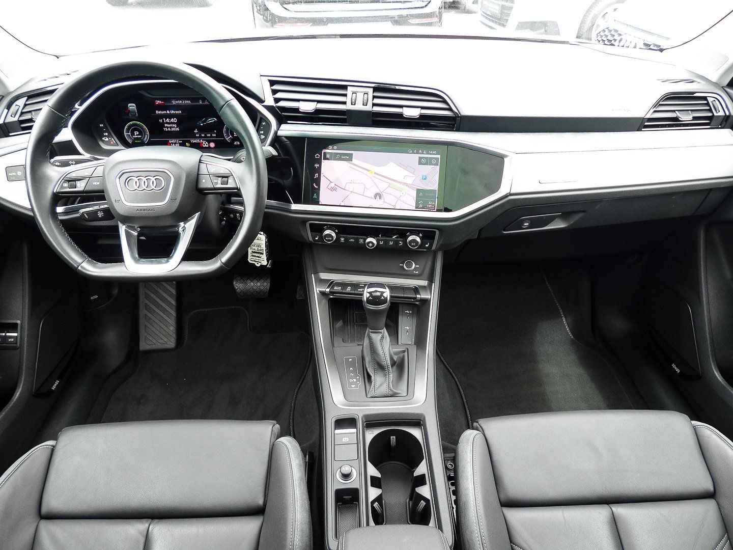 Audi Q3 Sportback 45 TFSI e S tronic S line Pano Sono foto 10